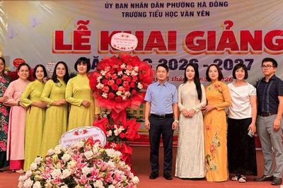 Khai giảng năm học mới - mở cánh cửa cho những đổi thay