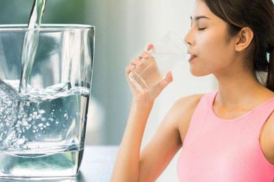 Loại nước không chỉ 'tốt da, đẹp dáng' mà còn có vai trò tốt cho sức khỏe, đặc biệt là thận