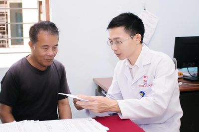 Đưa khám sàng lọc ung thư về tận xã miền núi