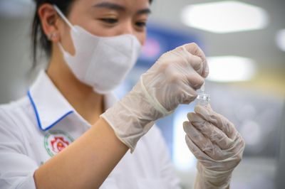 Mũi tiêm quyết định nguy cơ viêm gan B