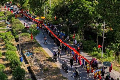 Đặc sắc lễ hội tại ngôi đền nghìn năm thờ Hoàng Thái hậu Ỷ Lan