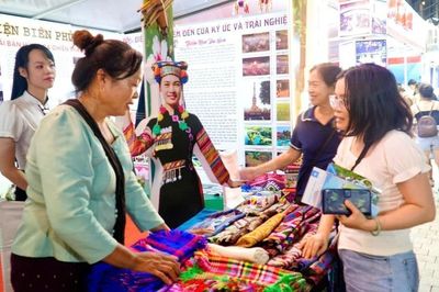 16 tỉnh, thành phố tham gia triển lãm 'Không gian Du lịch, Văn hóa - Hội nhập và lan tỏa'
