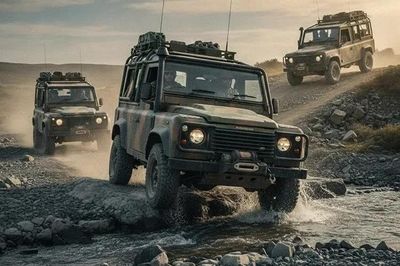 [GALLERY] Land Rover Defender Wolf Series II mới - SUV dành riêng cho quân sự