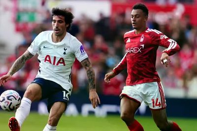 Tottenham chạm mốc tệ nhất 52 năm