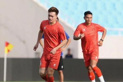 'Nhạc trưởng' của đội tuyển Việt Nam dính chấn thương, nguy cơ lỡ FIFA ASEAN Cup 2026