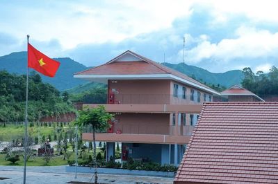 Những 'cột mốc mềm' nơi biên giới: Tầm nhìn chiến lược của Đảng