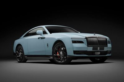 Rolls-Royce Spectre Series II ra mắt tại Việt Nam, giá khởi điểm từ 18,88 tỷ đồng