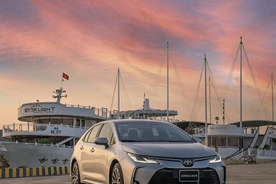 Đánh giá Toyota Corolla Altis 2026: Bảng giá lăn bánh 3 phiên bản cùng thông số kỹ thuật