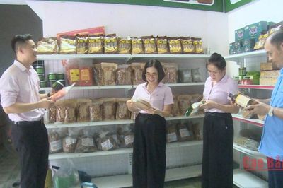 Nguồn vốn chính sách giúp người dân khởi nghiệp từ cây thạch đen