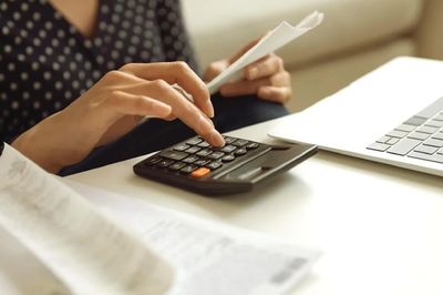 Không cần kiếm hàng chục triệu mỗi tháng, 5 thói quen tài chính này mới là nền móng để trở nên giàu có