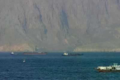 Iran tuyên bố thiết lập 'khu vực cấm' bên ngoài eo biển Hormuz