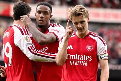 Arsenal hạ Chelsea: Pháo thủ quá mạnh với Xabi Alonso