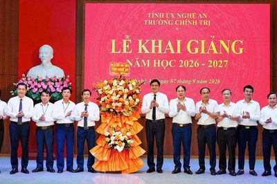 Trường Chính trị Nghệ An khai giảng năm học 2026-2027
