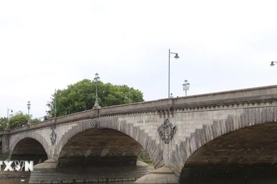 Mực nước sông Thames của Anh xuống thấp nghiêm trọng