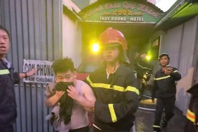 Cháy khách sạn ở TP Hồ Chí Minh làm 2 người tử vong