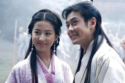 Lưu Diệc Phi và Lâm Chí Dĩnh cùng đón tin vui