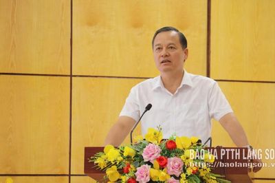 Thông qua chủ trương thuê dịch vụ công nghệ thông tin triển khai Hệ thống chính quyền số phường Đông Kinh