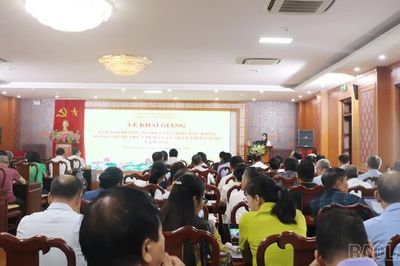 123 bí thư chi bộ tham gia lớp bồi dưỡng nghiệp vụ công tác Đảng năm 2026