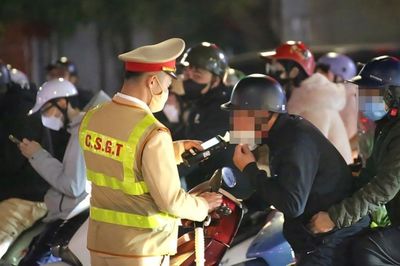 Kiểm tra thường xuyên, xử lý nghiêm vi phạm nồng độ cồn