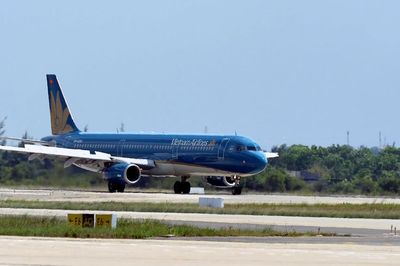 Vietnam Airlines hủy 8 chuyến bay giữa Việt Nam và Jakarta do tro bụi núi lửa