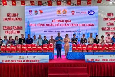 Công an TPHCM: Giúp người lao động nhận diện ma túy, tin giả
