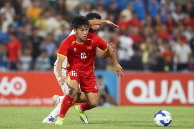 U20 Việt Nam xuống hạng cùng đối thủ nào?