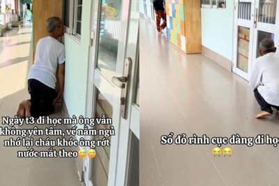 Xúc động clip 'cục vàng' đi mẫu giáo đã 3 ngày, ông vẫn dán mắt vào cửa lớp