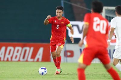 U20 Việt Nam xuống hạng, đội trưởng Nguyễn Quốc Khánh xin lỗi đàn em lứa sau