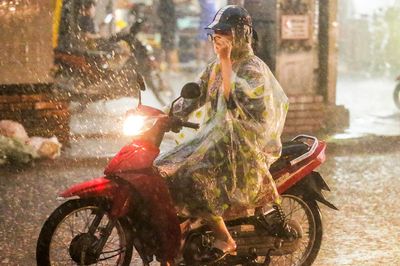 Hai kịch bản mưa lớn sắp xảy ra ở miền Trung