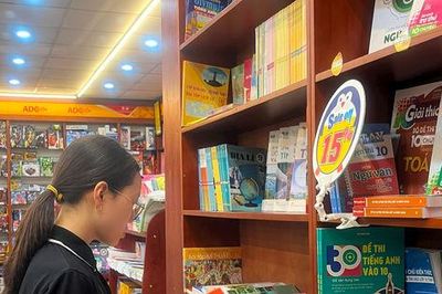 Sửa đổi đồng bộ chương trình, sách giáo khoa đáp ứng yêu cầu mới