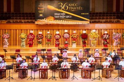Cuộc hội ngộ đặc biệt của những nghệ sĩ đàn Tam thập lục