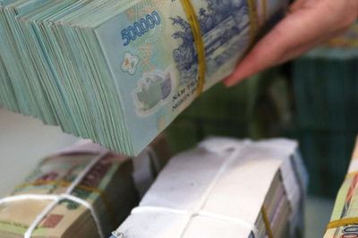 Lãi suất kỳ hạn 6 tháng lên tới 9,2%: Gửi 300 triệu đồng nhận bao nhiêu tiền?