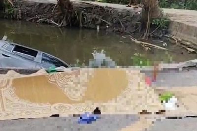 Ô tô lao xuống mương nước, hai vợ chồng tử vong, 3 người thoát nạn