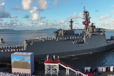 Triều Tiên biên chế tàu khu trục thứ hai có khả năng mang đầu đạn hạt nhân