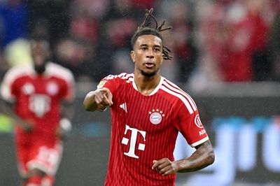 Bayern mở cửa cho Olise ra đi