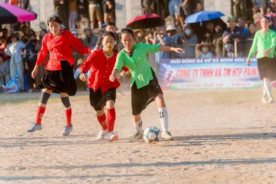 Đặc sắc Giải bóng đá nữ xã Minh Hòa năm 2026