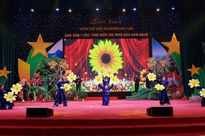 Tiếng hát người cao tuổi làm sống dậy hồn văn hóa vùng chiến khu Việt Bắc
