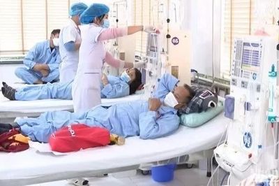 Kiến nghị mở rộng điều kiện hưởng trợ cấp với người mắc ung thư, suy thận
