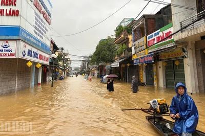 Huế cảnh báo hai kịch bản mưa lớn