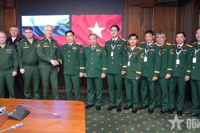 Đại tướng Phan Văn Giang hội kiến Bộ trưởng Bộ Quốc phòng Liên bang Nga