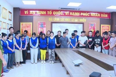Triệt phá ổ nhóm lừa đảo có yếu tố nước ngoài chiếm đoạt hàng chục tỷ đồng của người Việt Nam
