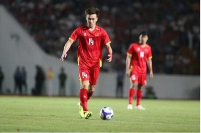 Hoàng Đức nhận thưởng 1 tỷ đồng