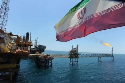 Iran mở hành lang vận tải mới, tăng kiểm soát eo biển Hormuz