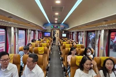 Tiếp tục nghiên cứu, nhân rộng mô hình 'đoàn tàu chuyên biệt'