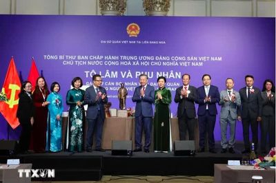 Tổng Bí thư, Chủ tịch nước mong muốn các doanh nhân người Việt tại Nga tiếp tục là hạt nhân kết nối
