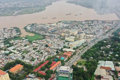 Bị bên mua phạt cọc, chủ đất kiện cơ quan đăng ký đất đai, đòi bồi thường 2,2 tỷ