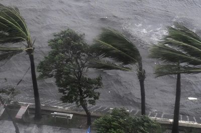 Áp thấp nhiệt đới có thể mạnh lên thành bão, đề nghị 21 tỉnh, thành phố sẵn sàng ứng phó