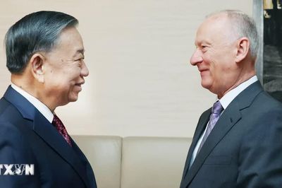 Tổng Bí thư, Chủ tịch nước tiếp Trợ lý Tổng thống, Chủ tịch Hội đồng Biển Liên bang Nga