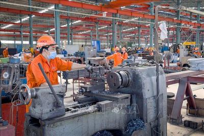 Sản xuất công nghiệp TP Hồ Chí Minh bám sát mục tiêu tăng trưởng hai con số