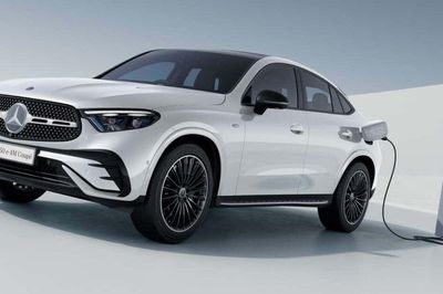 Mercedes GLC 350e bản mới đắt hơn 110 triệu đồng